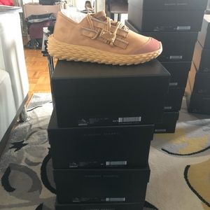 Authentic giuseppi zanotti men sneakers